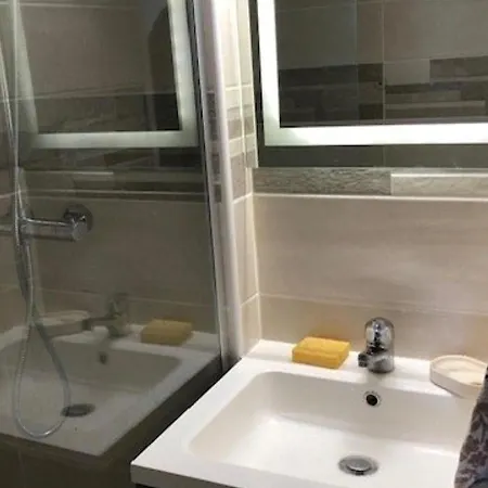 Cosy Pour 4 Pers, Avec Piscine - Fr-1-607-172 Apartament